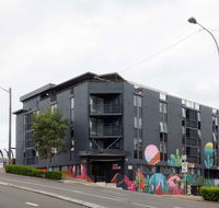 Hotel Hacienda - Accommodation QLD