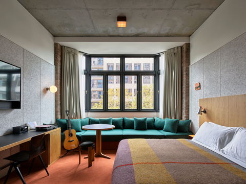 ACE Hotel Sydney - Accommodation QLD 13