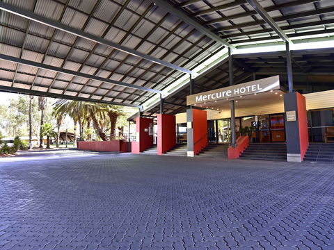 Mercure Alice Springs Resort - Accommodation QLD 2