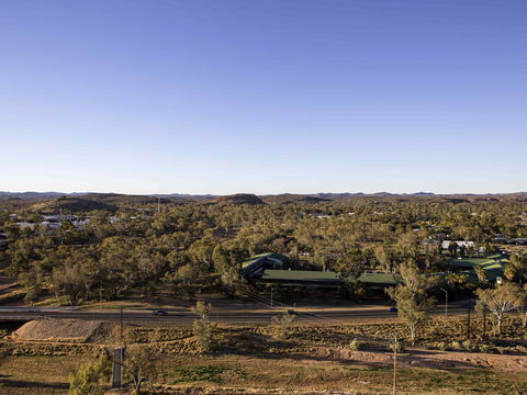 Mercure Alice Springs Resort - Accommodation QLD 3