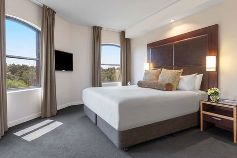 Amora Hotel Riverwalk Melbourne - Accommodation QLD 11