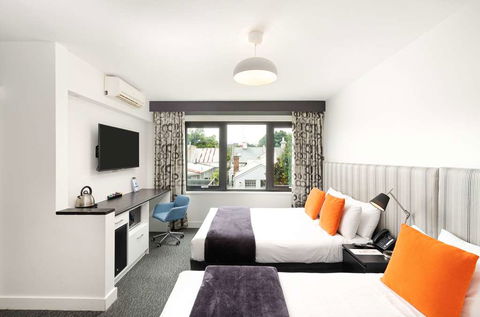 Comfort Hotel East Melbourne - Accommodation QLD 4