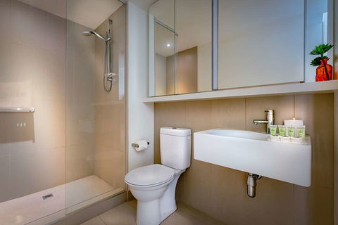 Tribeca Serviced Apartments - Accommodation QLD 6
