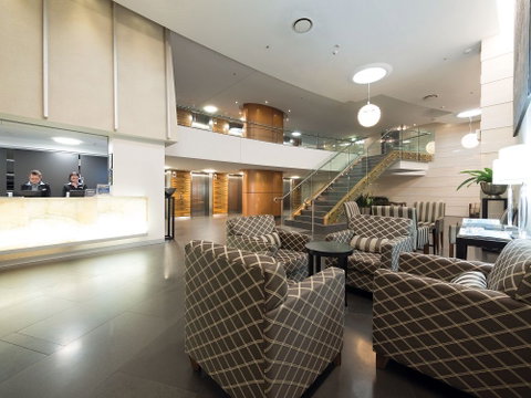 Oaks Aurora - Accommodation QLD 1