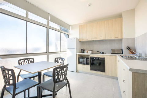 Chardons Corner Hotel - Accommodation QLD 2