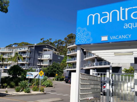 Mantra Nelson Bay - Accommodation QLD 1