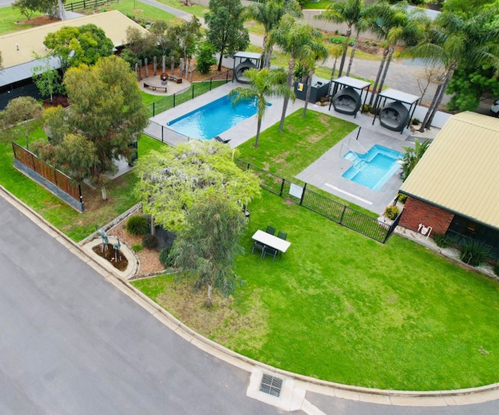 Oaklands NSW Accommodation QLD