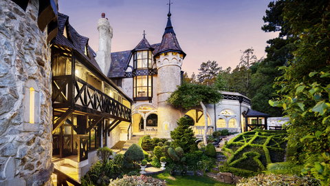 Thorngrove Manor Hotel - Accommodation QLD 1