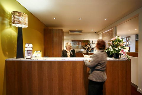 Best Western Plus The Tudor-Box Hill - Accommodation QLD 1