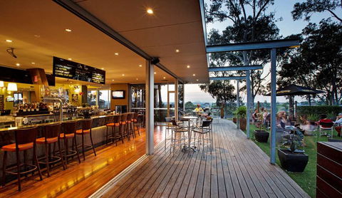 Nightcap At Shoppingtown Hotel - Accommodation QLD 1