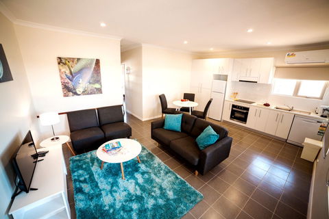 Exmouth Escape Resort - Accommodation QLD 1