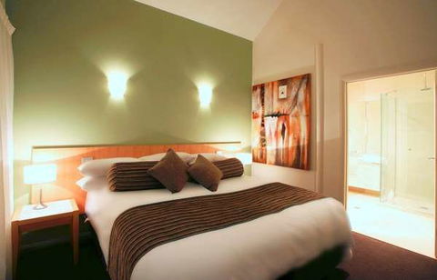 York Cove - Accommodation QLD 2