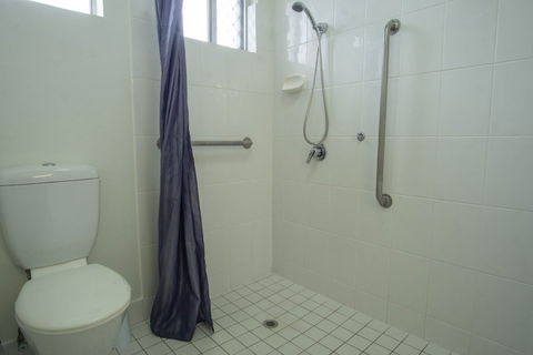 Acacia Motor Inn - Accommodation QLD 2