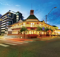 Oaks Grand Gladstone - Accommodation QLD