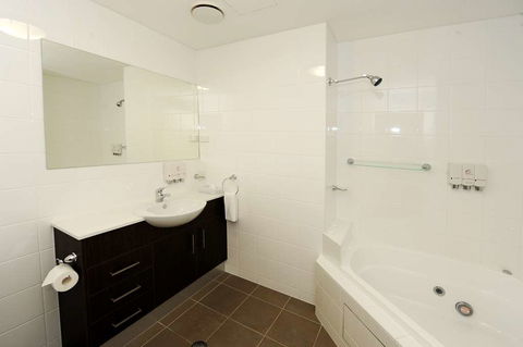 Gladstone City Central - Accommodation QLD 1