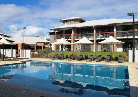 Margarets In Town Apartments - Accommodation QLD 0
