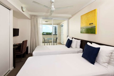 Cairns Central Plaza Apartment - Accommodation QLD 2
