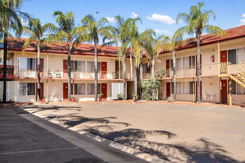 Econo Lodge Griffith Motor Inn - Accommodation QLD 2