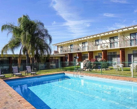 Redhill Tamworth Motor Inn - Accommodation QLD 0
