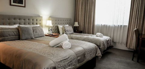 Cotswold Gardens - Accommodation QLD 2