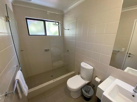 Margarets In Town Apartments - Accommodation QLD 10