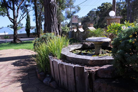 Margaret River Motel - Accommodation QLD 1