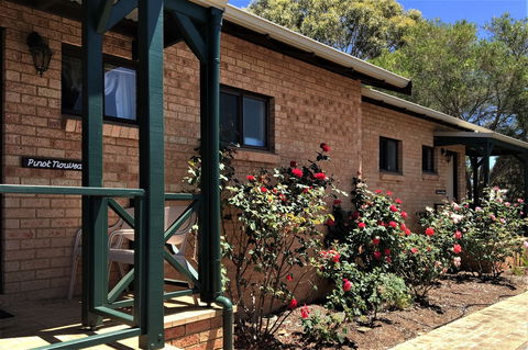 Margaret River Motel - Accommodation QLD 2