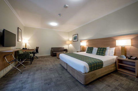 Bunbury Hotel Koombana Bay - Accommodation QLD 3