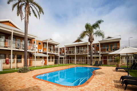 Royal Palms Resort By Nightcap - Accommodation QLD 8