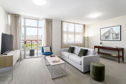 Quest Ballarat - Accommodation QLD 6