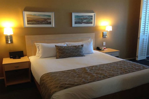 Ramada Hotel & Suites Ballina - Accommodation QLD 6