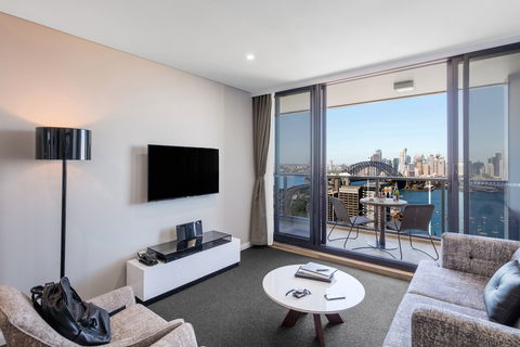 Meriton Serviced Apartments North Sydney - Accommodation QLD 14
