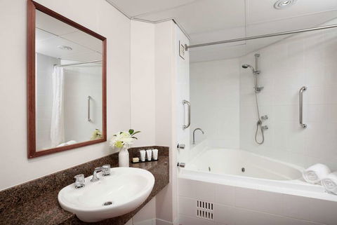 Rydges Bankstown - Accommodation QLD 14