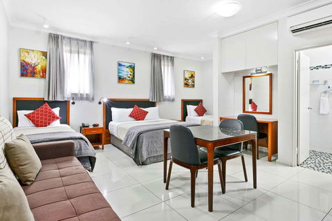 Comfort Inn & Suites Burwood - Accommodation QLD 5