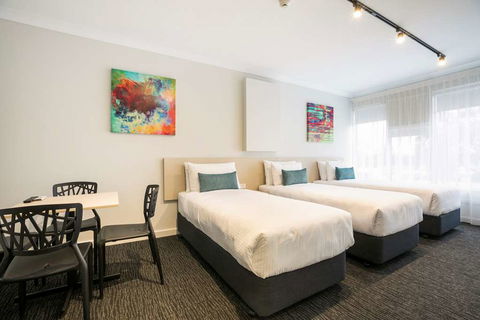 Nightcap at Playford Tavern - Accommodation QLD 8