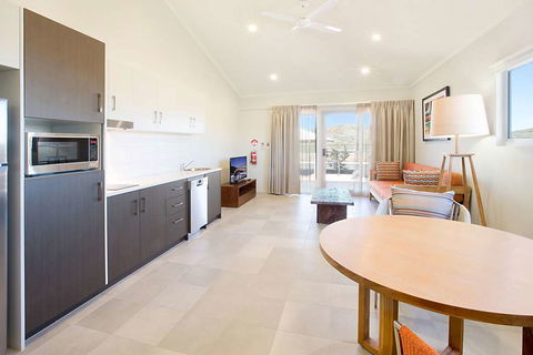 Best Western Plus The Ranges Karratha - Accommodation QLD 7