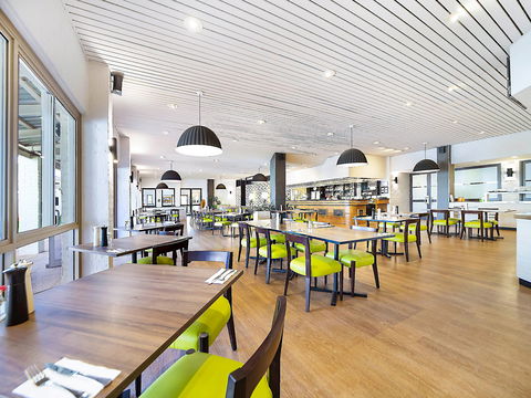 Ibis Styles Karratha - Accommodation QLD 12