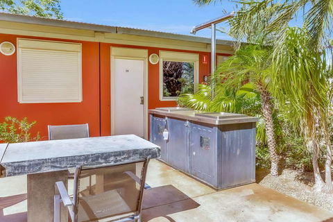 Econo Lodge Karratha - Accommodation QLD 15