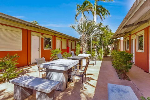 Econo Lodge Karratha - Accommodation QLD 17