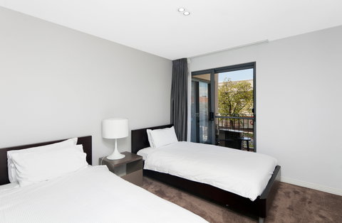 Astra Apartments The Griffin - Accommodation QLD 12