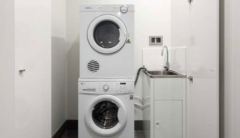 Knightsbridge Canberra - Accommodation QLD 4