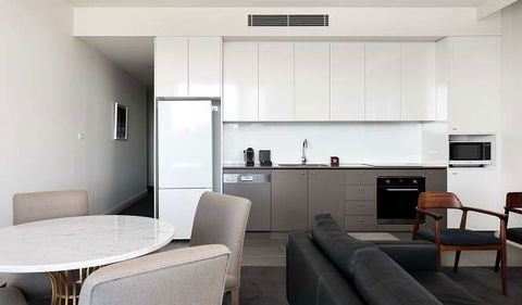 Knightsbridge Canberra - Accommodation QLD 8