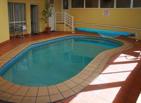 Abbotswood Motor Inn - Accommodation QLD 0