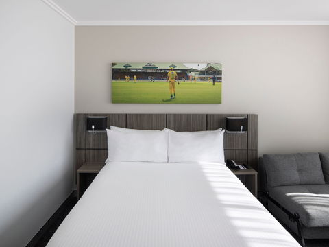 Mercure Sydney Bankstown - Accommodation QLD 10