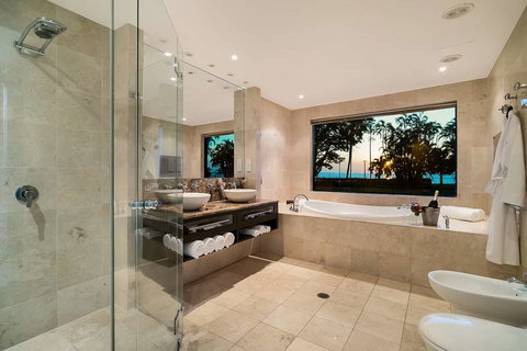 Mindil Beach Resort Casino - Accommodation QLD 4