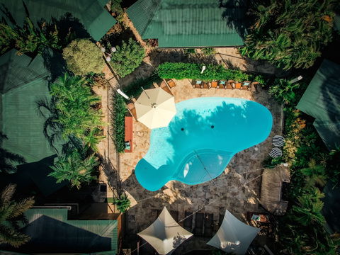 Palms City Resort - Accommodation QLD 1