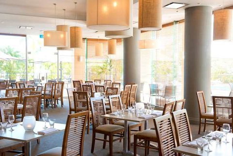 Mantra on the Esplanade - Accommodation QLD 4