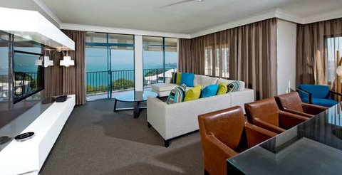 Mantra on the Esplanade - Accommodation QLD 13
