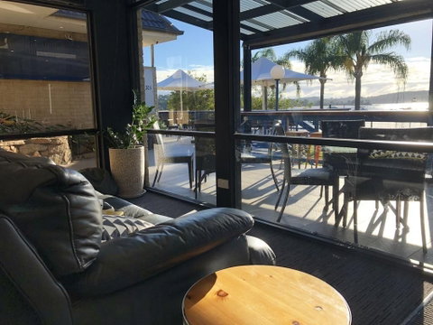 Mariners on the Waterfront - Accommodation QLD 16