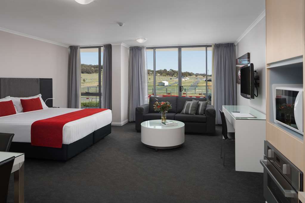 Barmedman NSW Accommodation QLD